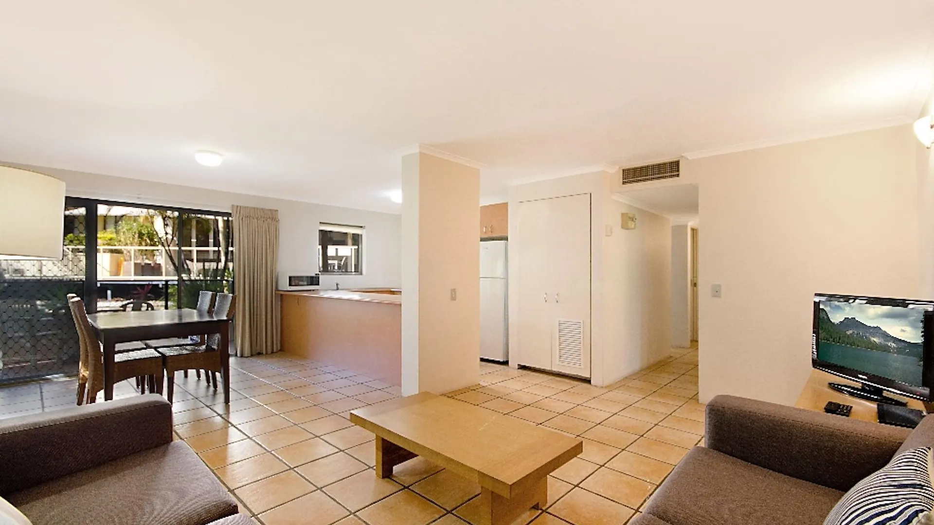 Apartahotel Noosa International Resort